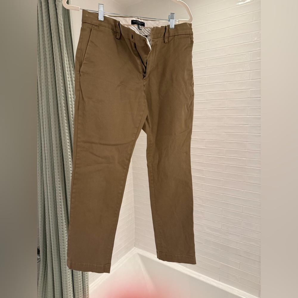 Banana Republic Men's Airforce Khaki Aiden Rapid Movement Chinos - 30 x 30